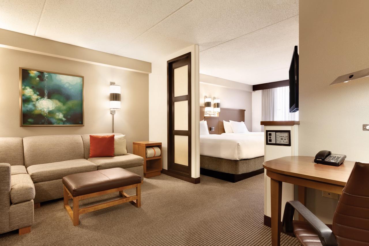Hyatt Place Sacramento 3*
